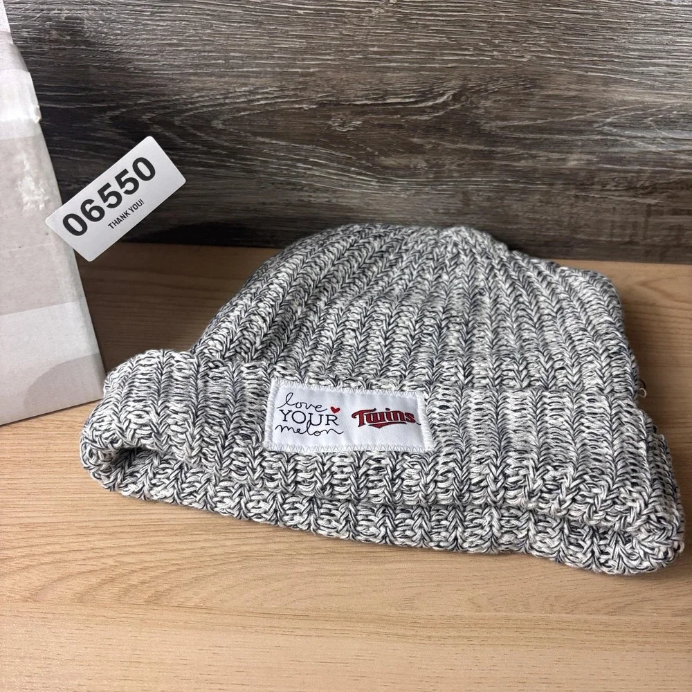 Minnesota Twins Hat Beanie Mens Gray White‎ MLB Baseball Knit Cuffed Made USA